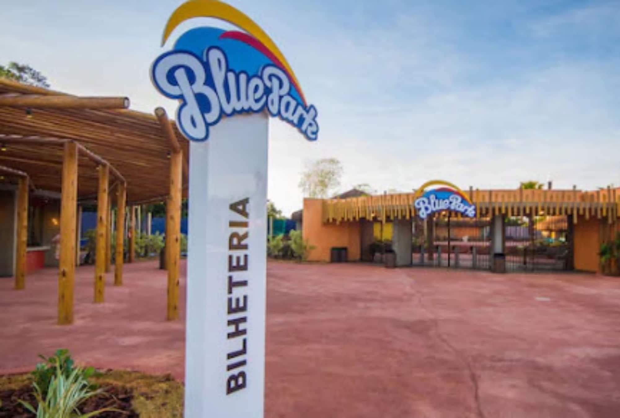 马布瑟玛斯度假大酒店 伊瓜苏 外观 照片 Blue Park