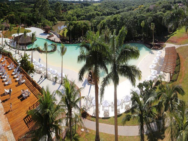 马布瑟玛斯度假大酒店 伊瓜苏 外观 照片 The artificial lagoon at the EcoPark
